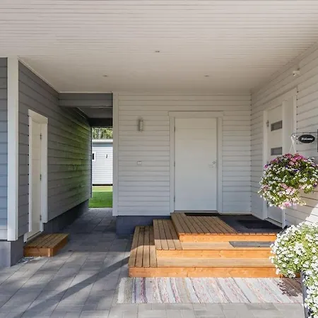 Luxury Santa Hill Villa