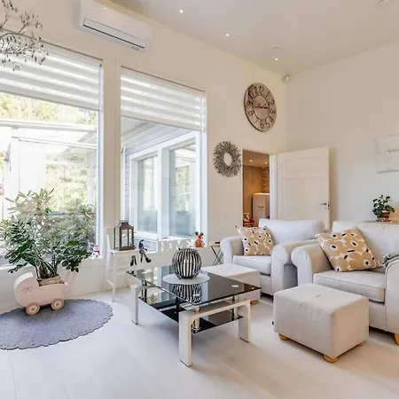 Luxury Santa Hill