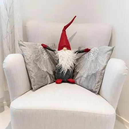 Luxury Santa Hill
