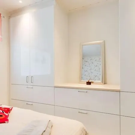 Luxury Santa Hill