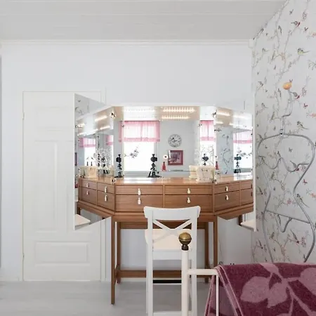 Luxury Santa Hill روفانييمي