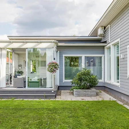 Luxury Santa Hill روفانييمي