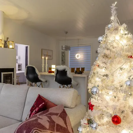 Luxury Santa Hill فيلة